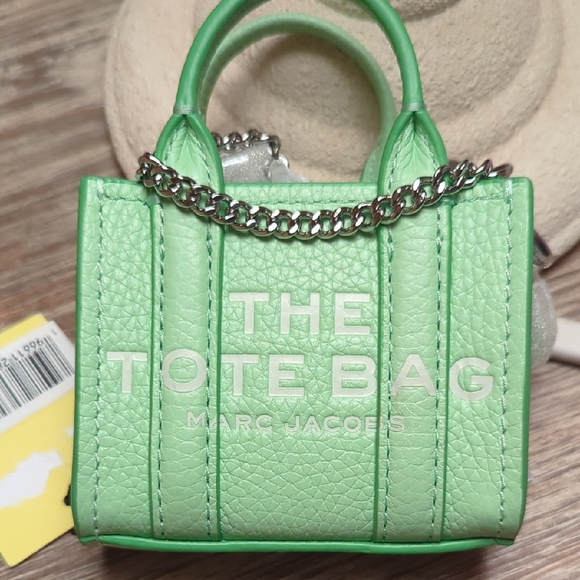 Marc Jacobs Handbags - Marc Jacobs Mini The Tote Bag Charm